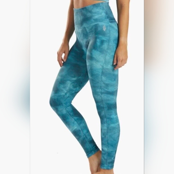 Free People Good Karma Tie Dye Yoga Leggings Size M/L - Picture 2 of 12